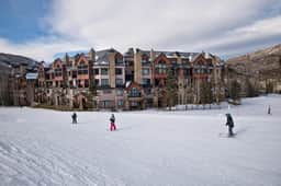 Highlands Slopeside - Image 4